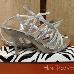 Women's Size 13W Silver Sandal